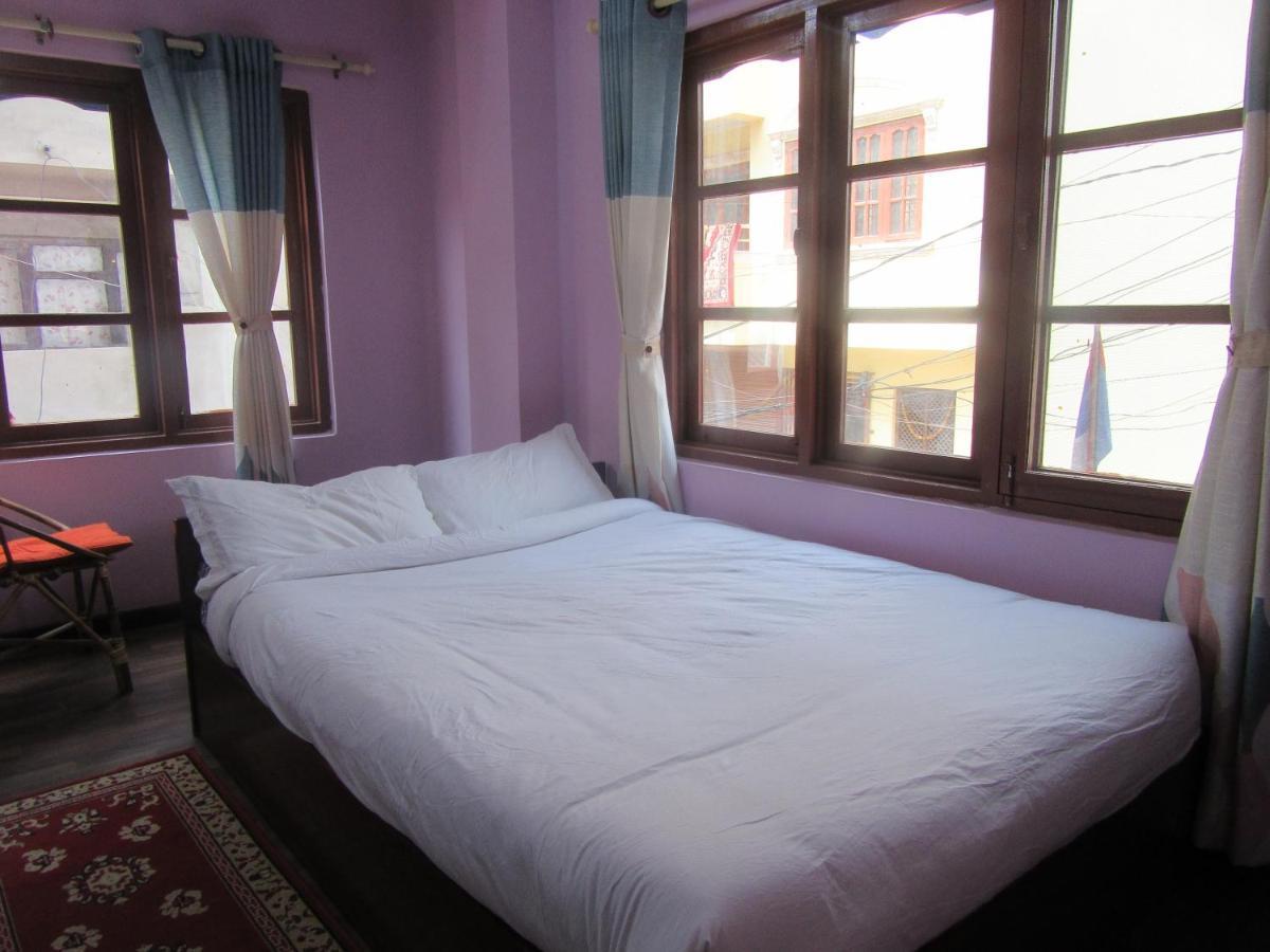 Stupa View Inn Kathmandu Exterior foto